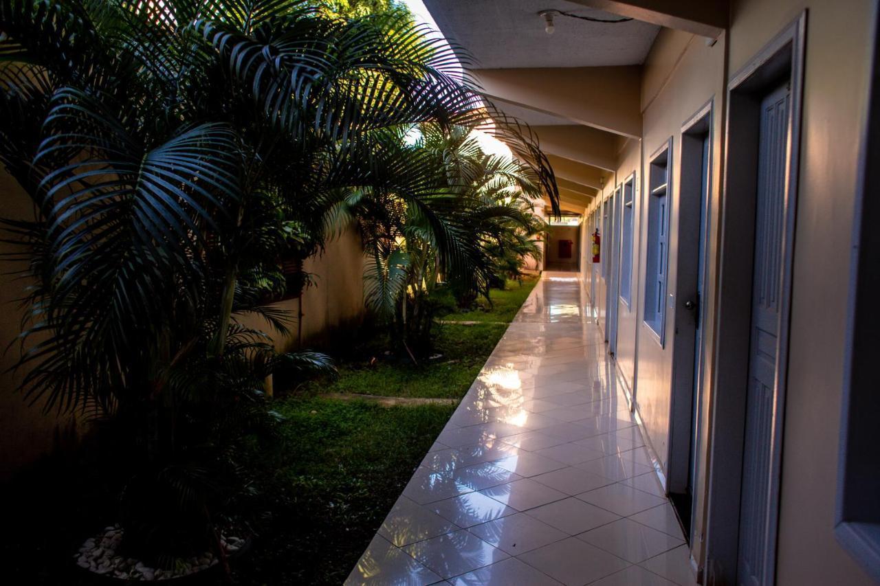 Ozaki'S Hotel Tailandia Dış mekan fotoğraf